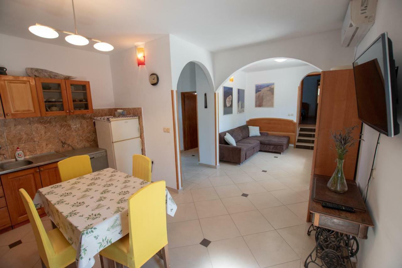Apartments Roko I Niko Муртер Экстерьер фото